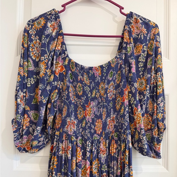 Floral Maxi Dress - Picture 2 of 5